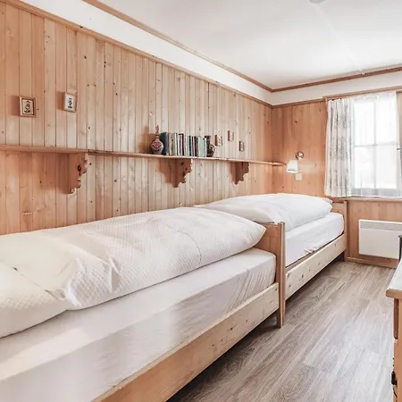 Sunna Hoeckli - Pistennah Und Ruhig Mit Panoramablick Apartamento *