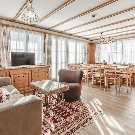 Sunna Hoeckli - Pistennah Und Ruhig Mit Panoramablick Apartamento *